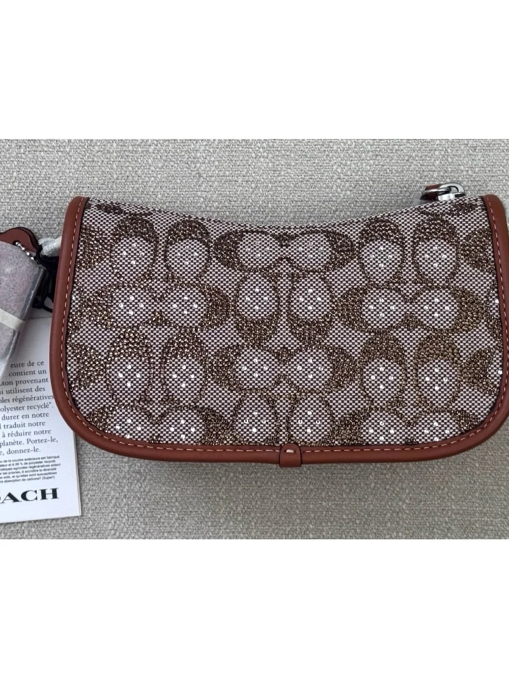 COACH Swinger Bag 20 With Chain In Crystal Signature Jacquard Shoulder Bag‎